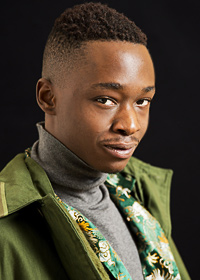 Эштон Сандерс