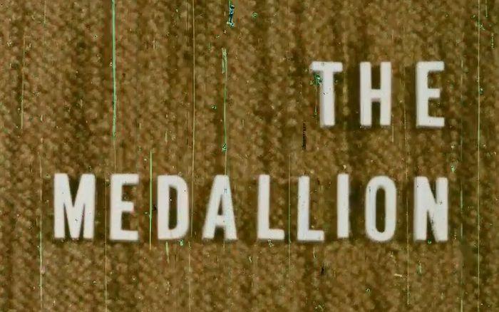 The Medallion / Медальон