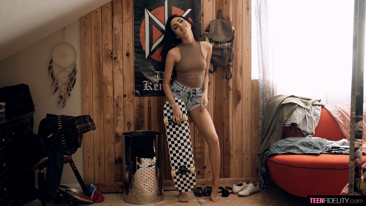 Naomi Woods